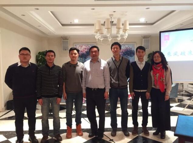 7-趙振元同志同工總二院榮獲四川省青年文明號團(tuán)隊(duì)親切合影.jpg