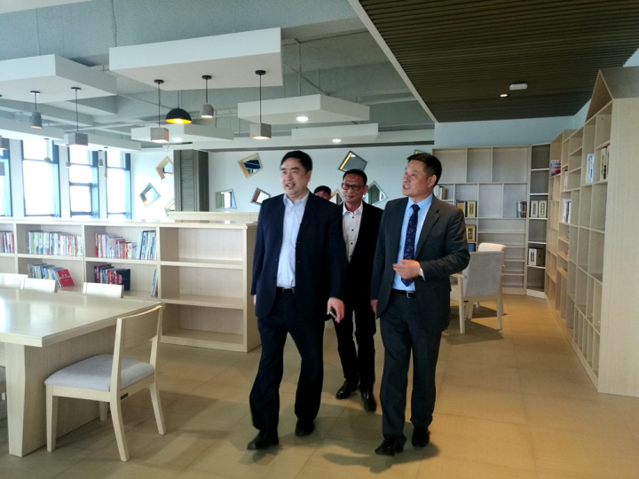5-趙振元董事長參觀?；鶈T工文化中心2.jpg